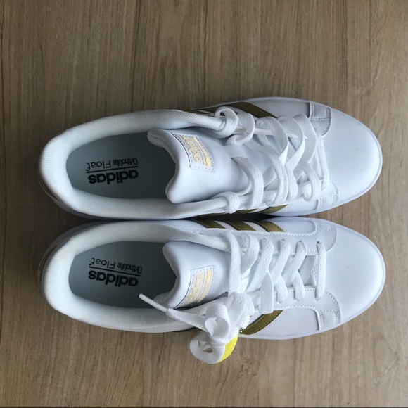 NWT Adidas Cloud-Foam Sneakers - Picture 6 of 6